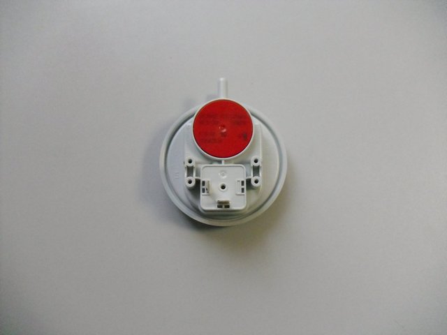 Дифференциальное реле давления U022-24K/U052-24_28_24K_28K